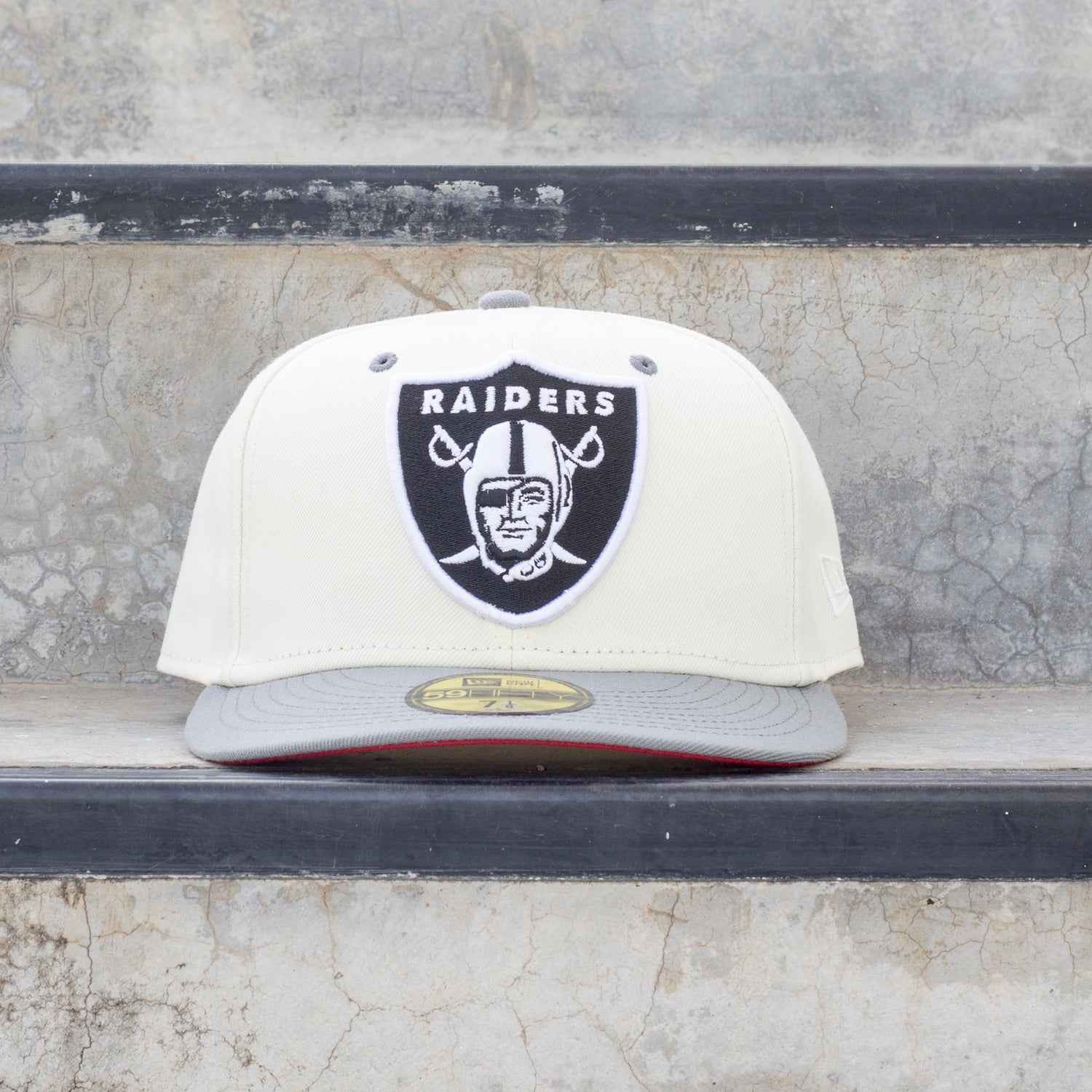New Era Las Vegas Raiders Pop Sweat 59FIFTY Fitted Hat