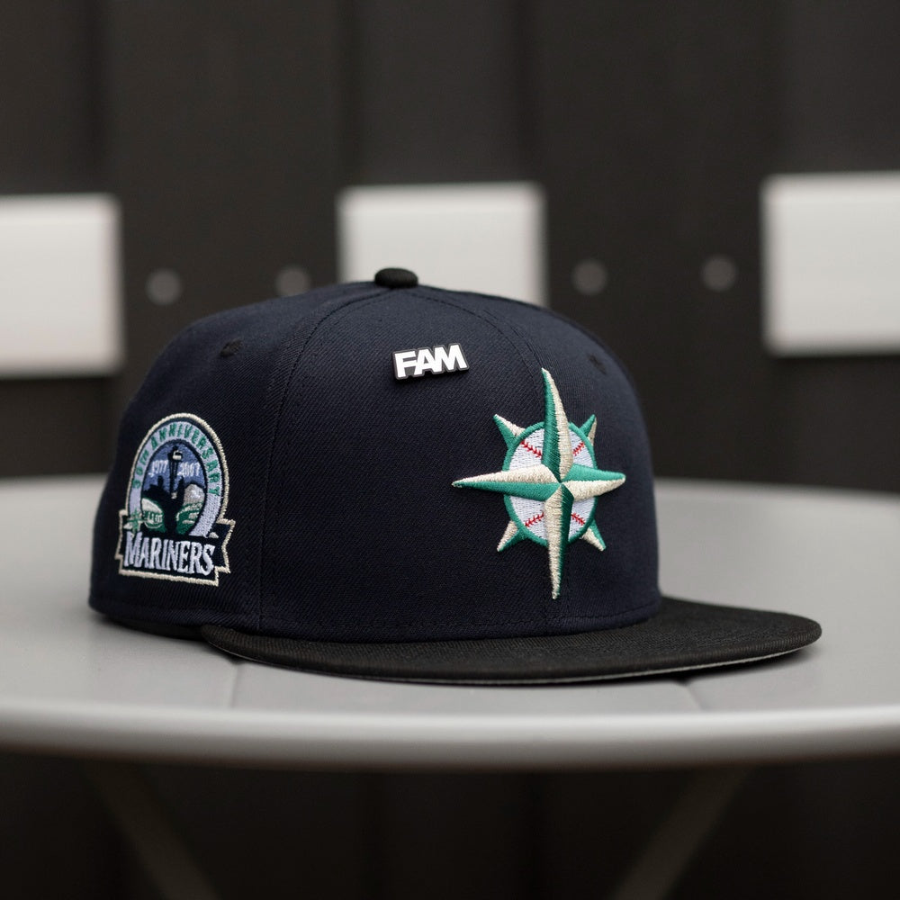 Seattle Mariners New Era All White With Team Color And 30TH Anniversary  Patch On Side 9FIFTY Adjustable Snapback Hat