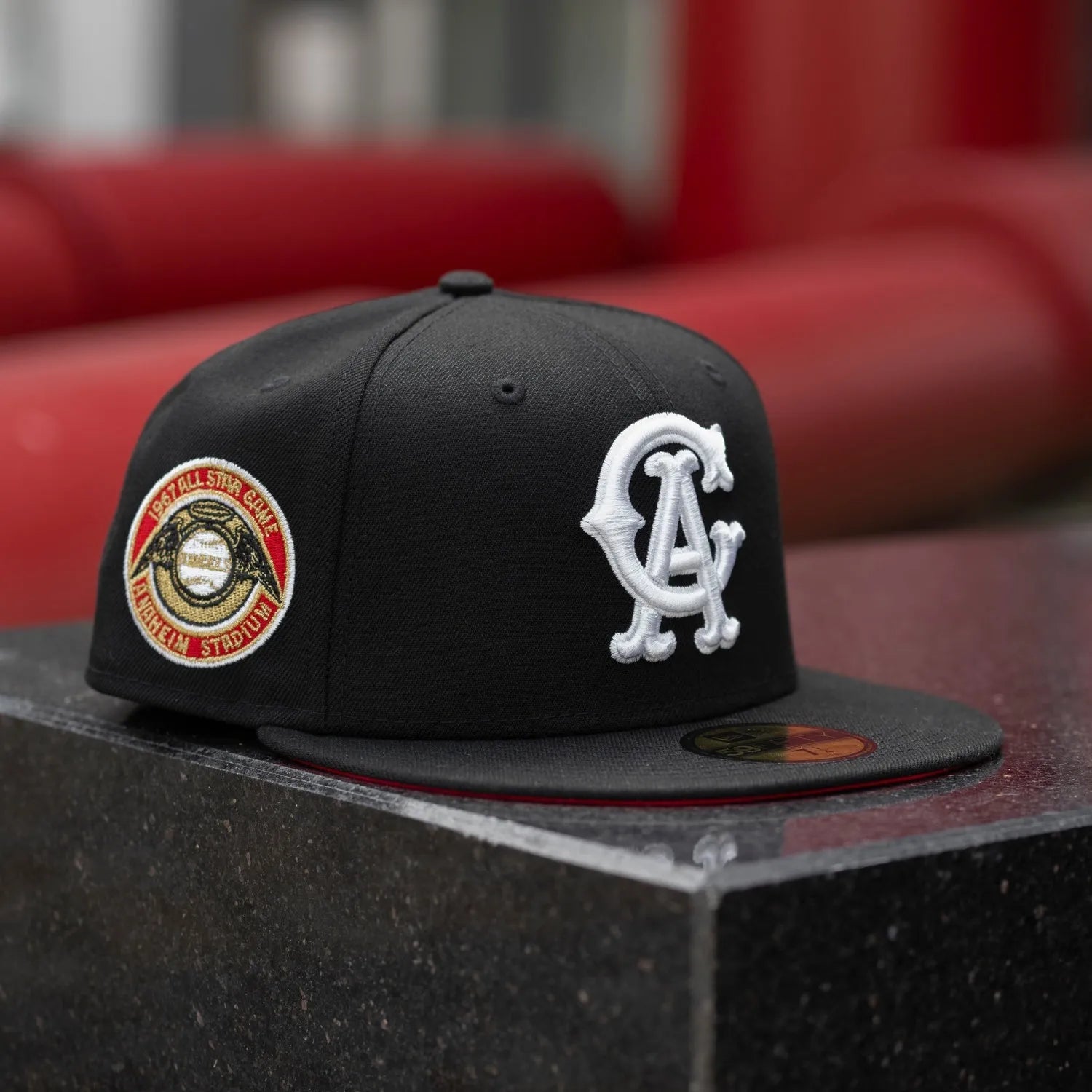 NEW ERA 59FIFTY MLB CALIFORNIA ANGELS ALL STAR GAME 1967 BLACK / SCARLET  RED UV FITTED CAP