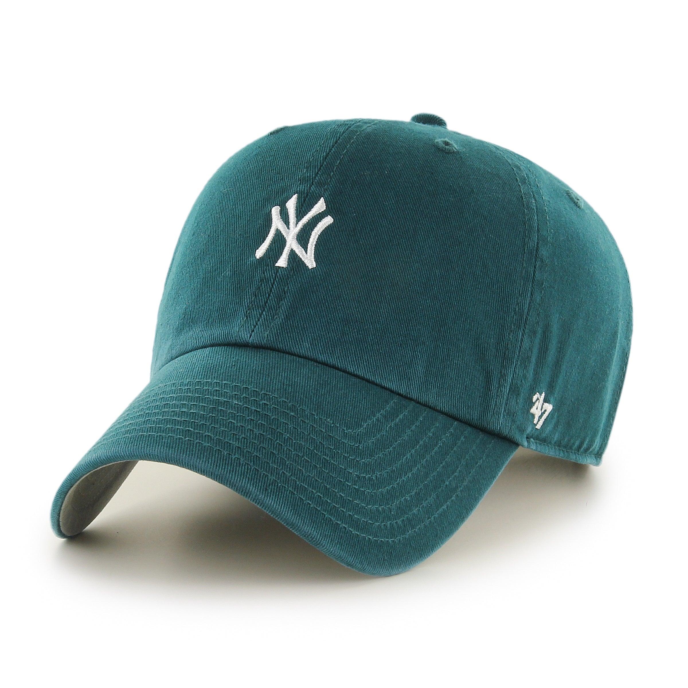 47 Uo Exclusive Mlb New York Yankees Cord Cleanup Baseball Hat In