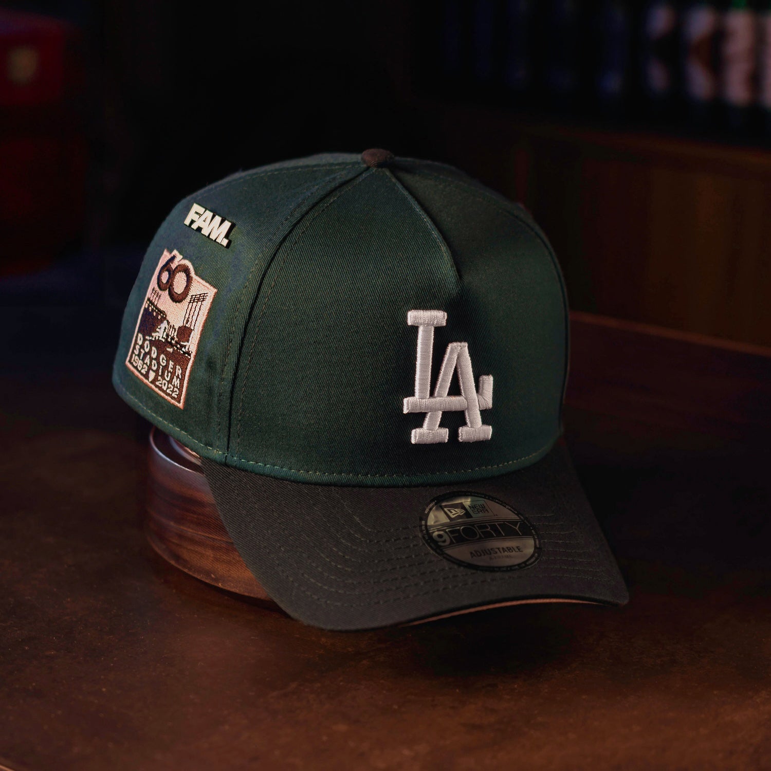 NEW ERA 9FORTY A-FRAME LOS ANGELES DODGERS 60TH ANNIVERSARY TWO TONE / PINK UV SNAPBACK CAP