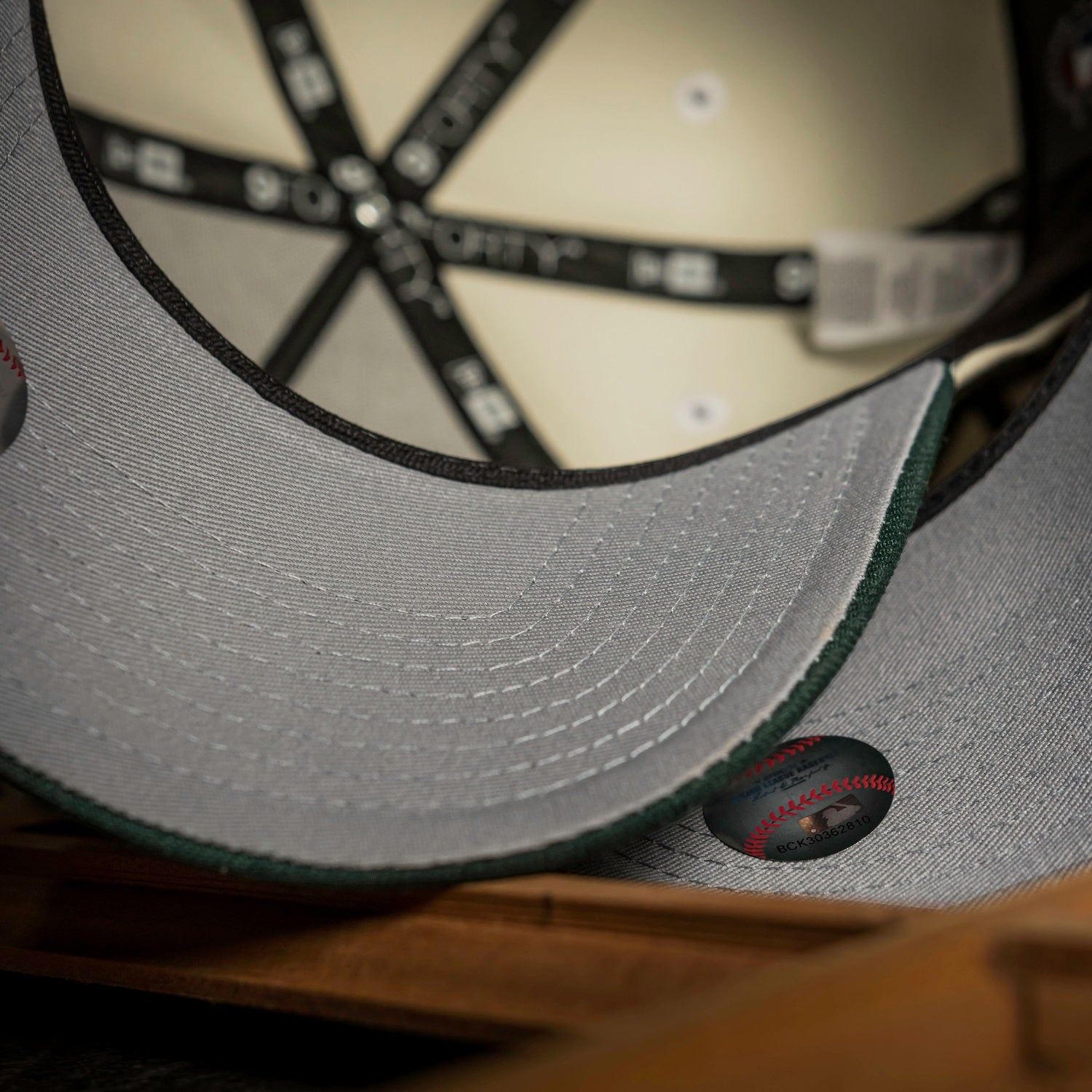 NEW ERA 9FORTY A-FRAME MLB LOS WHITE SOX TWO TONE/GREY UV SNAPBACK