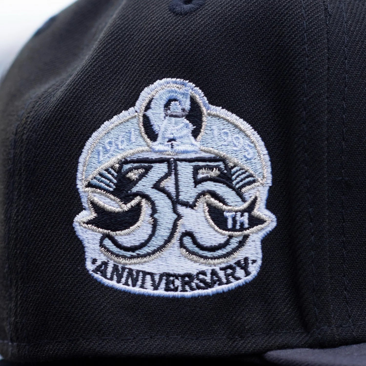 NEW ERA 59FIFTY MLB CALIFORNIA ANGELS 35TH ANNIVERSARY TWO TONE / GREY UV  FITTED CAP