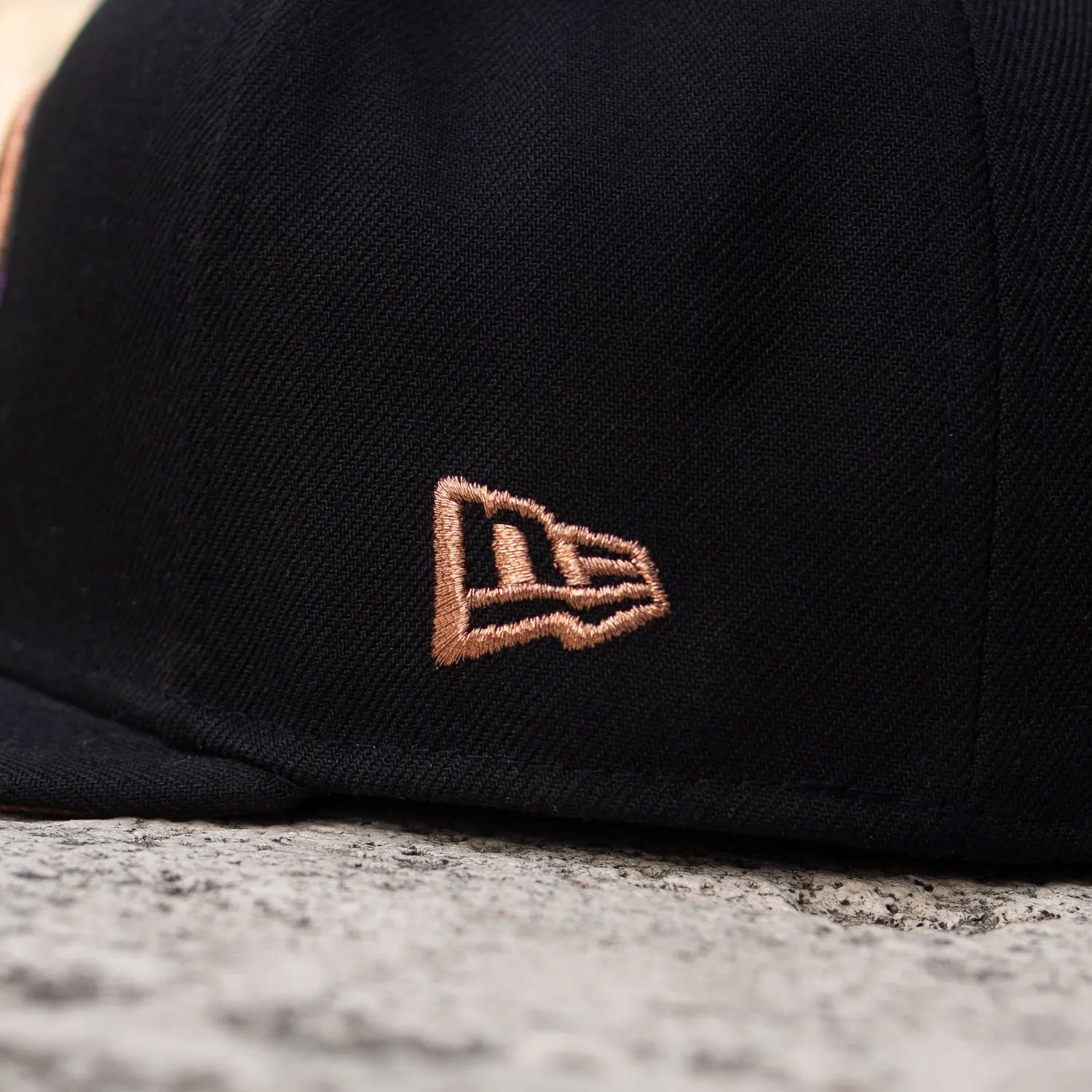 NEW ERA 59FIFTY MLB ARIZONA DIAMONDBACKS SATIN LINED BLACK/ BRONZE UV