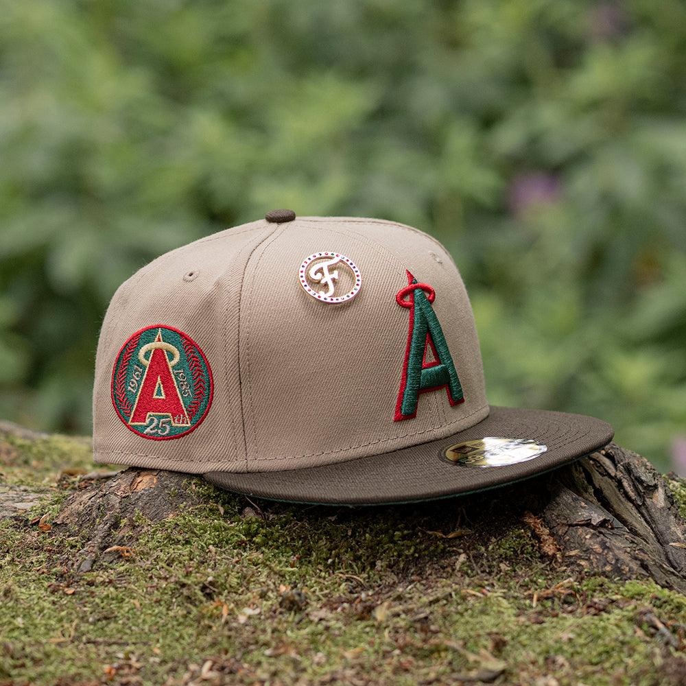 NEW ERA 59FIFTY MLB CALIFORNIA ANGELS 25TH ANNIVERSARY TWO TONE / EMERALD GREEN UV FITTED CAP - FAM