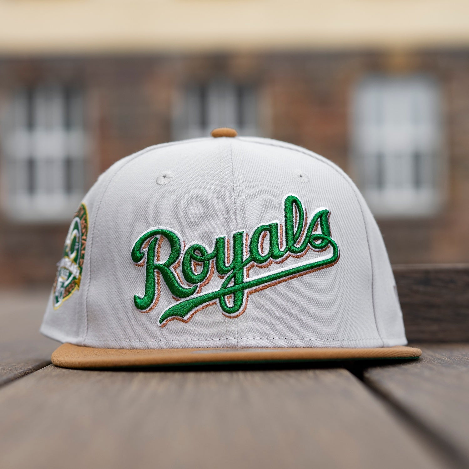 NEW ERA 59FIFTY MLB KANSAS CITY ROYALS 40TH ANNIVERSARY TWO TONE / KELLY GREEN UV FITTED CAP