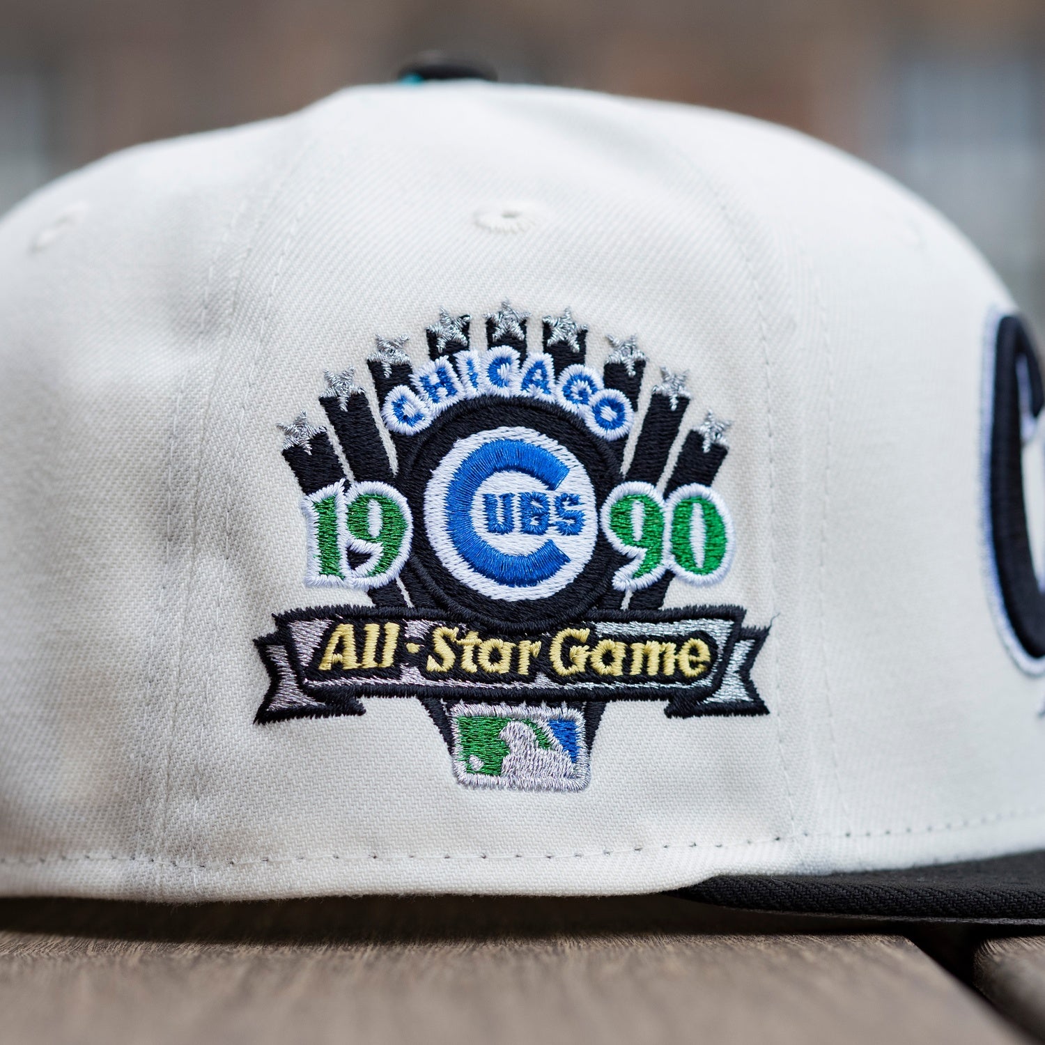 NEW ERA 59FIFTY MLB CHICAGO CUBS ALL STAR GAME 1990 TWO TONE / GREY UV FITTED CAP