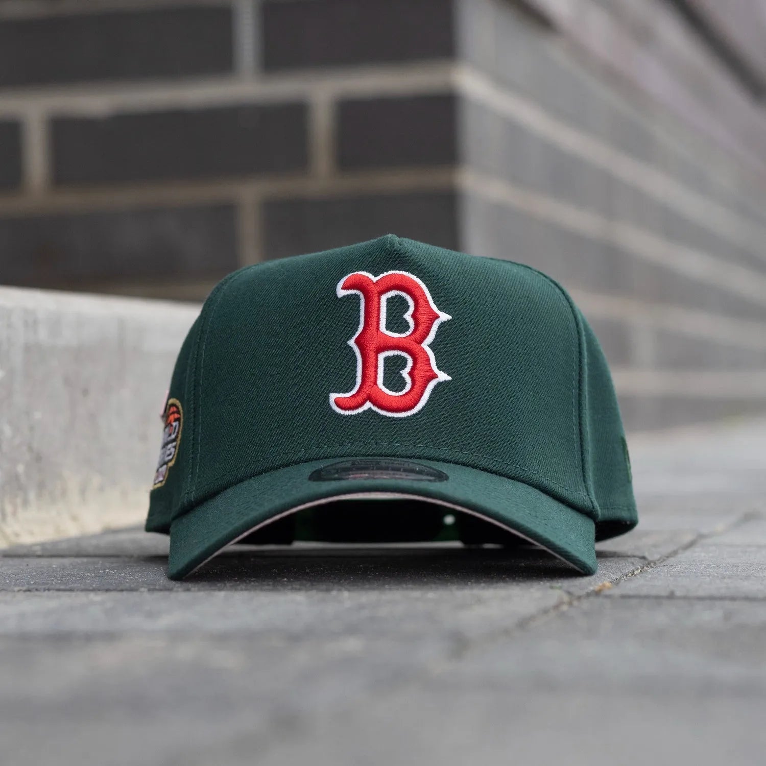 NEW ERA 9FORTY A FRAME MLB BOSTON RED SOX DARK GREEN PINK SNAPBACK