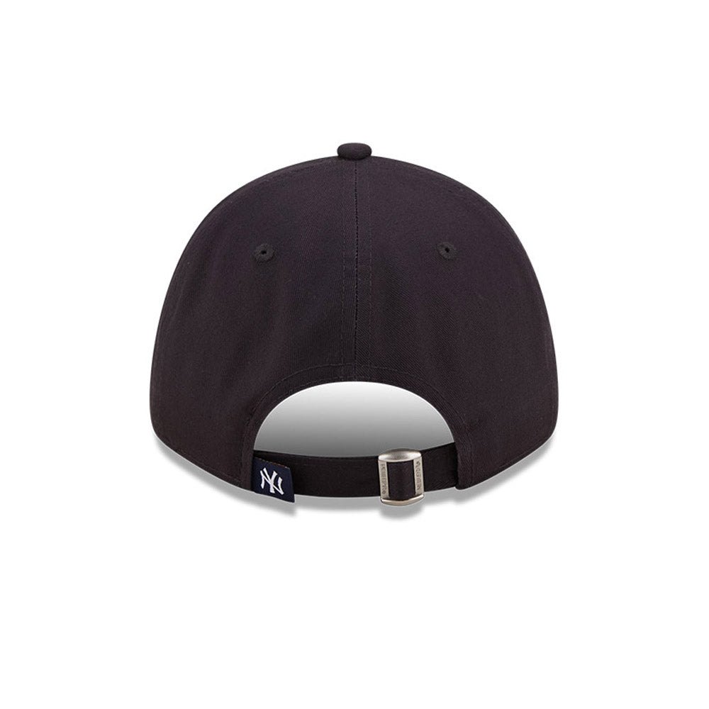 9FORTY MLB LEAGUE ESSENTIAL NEW YORK YANKEES GREY CAP