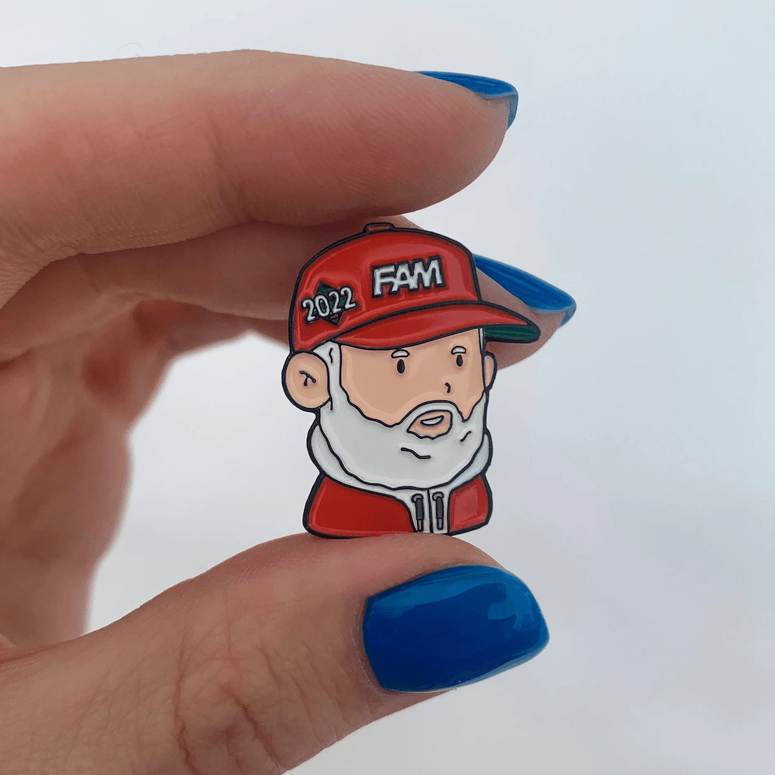 EXCLUSIVE FAM PIN SANTA - FAM