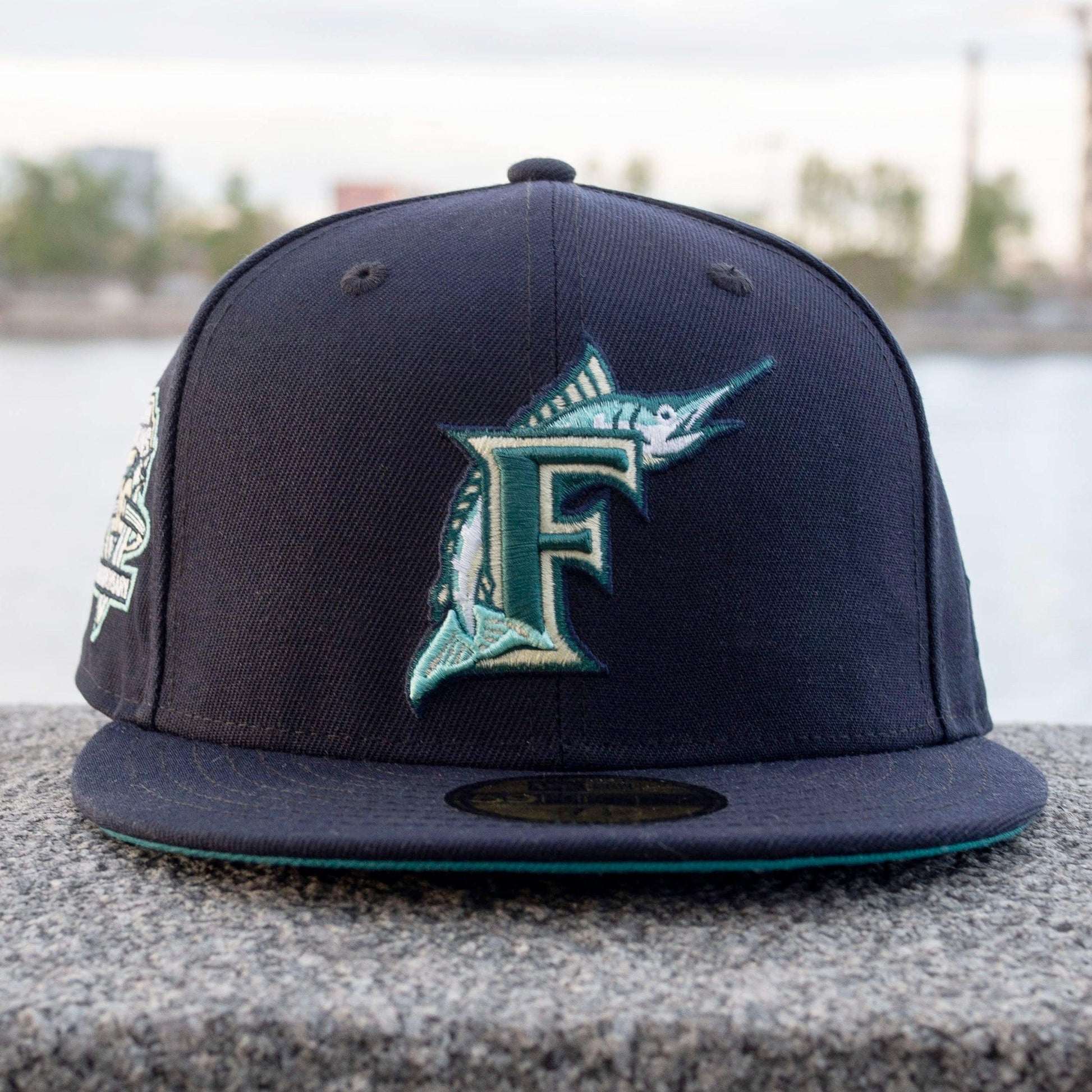 LIMITED 59FIFTY MLB FLORIDA MARLINS 10th ANNIVERSARY NAVY / NORTHWEST – FAM